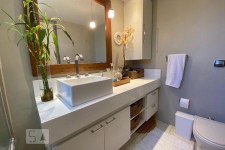 Apartamento à venda com 186m², 3 quartos e 3 vagas Apartamento à venda com 186m², 3 quartos e 3 vagasQuarto 1 - Suíte