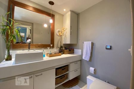 Apartamento à venda com 186m², 3 quartos e 3 vagas Apartamento à venda com 186m², 3 quartos e 3 vagasQuarto 1 - Suíte