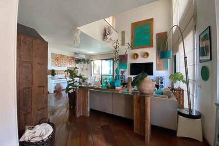 Sala de apartamento à venda com 3 quartos, 186m² em Vila Suzana, São Paulo