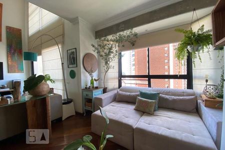 Sala de apartamento à venda com 3 quartos, 186m² em Vila Suzana, São Paulo