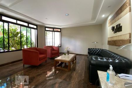 Apartamento à venda com 186m², 3 quartos e 3 vagas Apartamento à venda com 186m², 3 quartos e 3 vagasHall social
