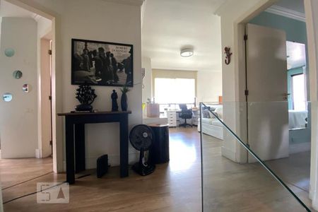 Mezanino de apartamento à venda com 3 quartos, 186m² em Vila Suzana, São Paulo