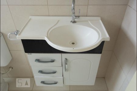 Casa para alugar com 47m², 1 quarto e 1 vaga Casa para alugar com 47m², 1 quarto e 1 vagaPia Banheiro