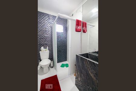 Casa à venda com 130m², 2 quartos e 2 vagas Casa à venda com 130m², 2 quartos e 2 vagasBanheiro do quarto 1