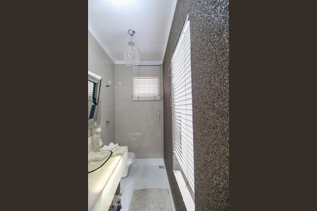 Casa à venda com 130m², 2 quartos e 2 vagas Casa à venda com 130m², 2 quartos e 2 vagasLavabo