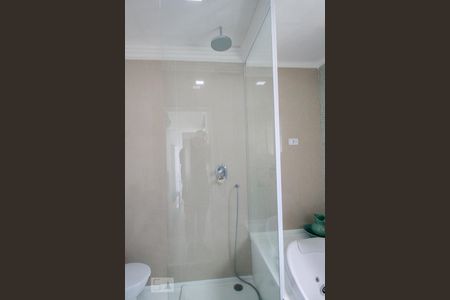 Casa à venda com 130m², 2 quartos e 2 vagas Casa à venda com 130m², 2 quartos e 2 vagasBanheiro do quarto 3