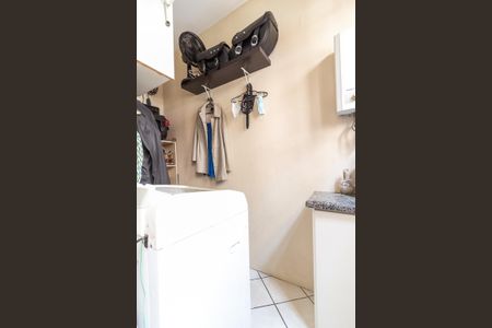 Apartamento à venda com 100m², 2 quartos e 1 vaga Apartamento à venda com 100m², 2 quartos e 1 vagaÁrea de Serviço