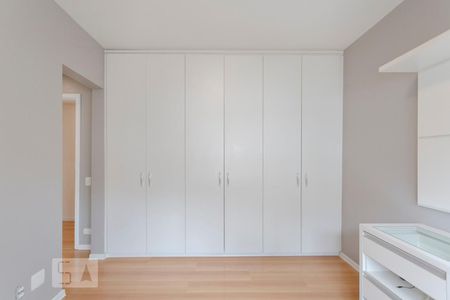 Apartamento à venda com 190m², 3 quartos e 3 vagasSuíte 1