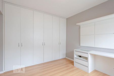 Apartamento à venda com 190m², 3 quartos e 3 vagasSuíte 1
