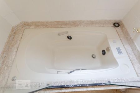 Apartamento à venda com 190m², 3 quartos e 3 vagasBanheiro da Suíte 3