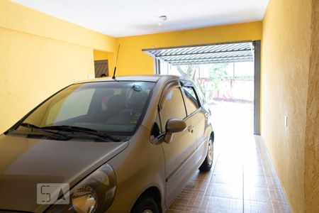 Casa à venda com 240m², 3 quartos e 2 vagasGaragem