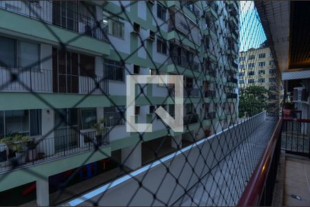 Sala de apartamento para alugar com 2 quartos, 70m² em Tijuca, Rio de Janeiro