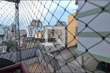 Sala de apartamento para alugar com 2 quartos, 70m² em Tijuca, Rio de Janeiro