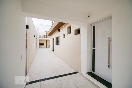 Casa à venda com 300m², 3 quartos e 7 vagasEntrada e quintal