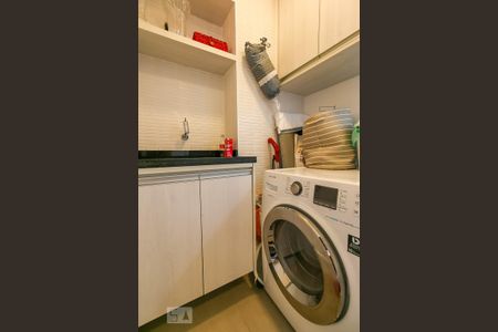 Apartamento para alugar com 83m², 2 quartos e 2 vagas Apartamento para alugar com 83m², 2 quartos e 2 vagasÁrea de Serviço