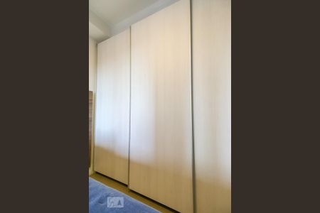 Apartamento para alugar com 83m², 2 quartos e 2 vagas Apartamento para alugar com 83m², 2 quartos e 2 vagasCloset da suíte 1