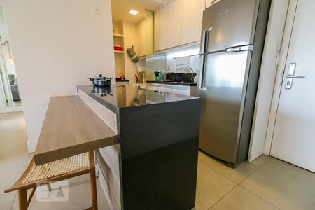 Apartamento para alugar com 83m², 2 quartos e 2 vagas Apartamento para alugar com 83m², 2 quartos e 2 vagasCozinha
