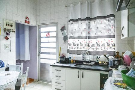 Casa à venda com 372m², 5 quartos e 1 vagaCozinha