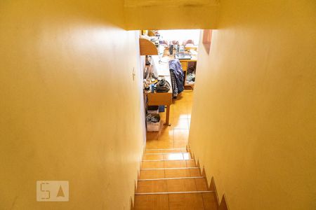 Casa à venda com 372m², 5 quartos e 1 vagaEscada