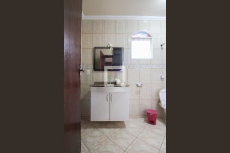 Casa à venda com 750m², 6 quartos e 6 vagasBanheiro Social