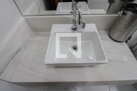 Casa à venda com 750m², 6 quartos e 6 vagasBanheiro da Suíte 2