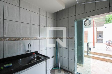 Casa à venda com 750m², 6 quartos e 6 vagasÁrea de Serviço