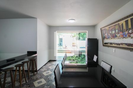 Casa à venda com 750m², 6 quartos e 6 vagasCozinha e Copa