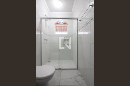 Casa à venda com 750m², 6 quartos e 6 vagasBanheiro da Suíte 2