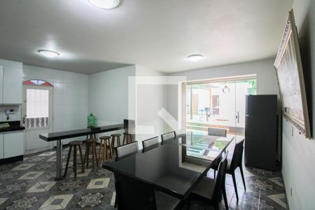 Casa à venda com 750m², 6 quartos e 6 vagasCozinha e Copa