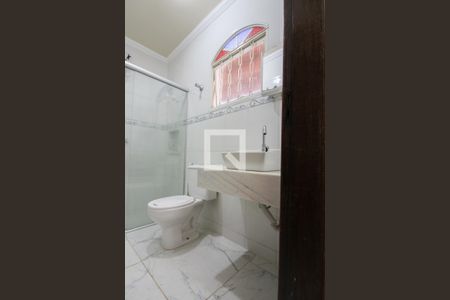 Casa à venda com 750m², 6 quartos e 6 vagasBanheiro da Suíte 4