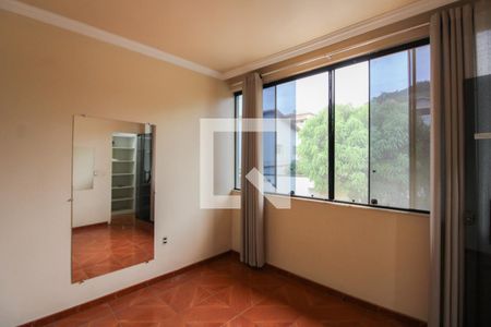 Casa à venda com 750m², 6 quartos e 6 vagasSuíte 1