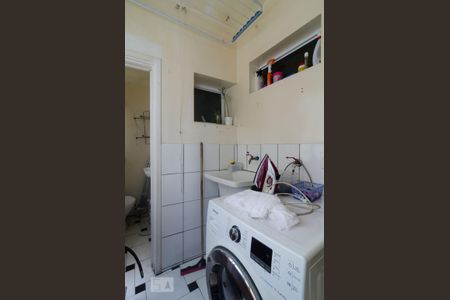 Apartamento à venda com 97m², 2 quartos e 1 vaga Apartamento à venda com 97m², 2 quartos e 1 vagaÁrea de Serviço
