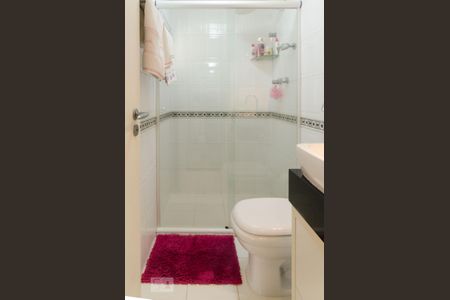 Apartamento à venda com 97m², 2 quartos e 1 vaga Apartamento à venda com 97m², 2 quartos e 1 vagaBanheiro da Suíte
