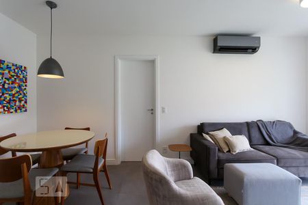 Sala de apartamento para alugar com 1 quarto, 47m² em Jardim Leonor, São Paulo