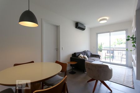 Sala de apartamento para alugar com 1 quarto, 47m² em Jardim Leonor, São Paulo