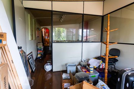 Casa à venda com 466m², 6 quartos e 5 vagas Casa à venda com 466m², 6 quartos e 5 vagasSala