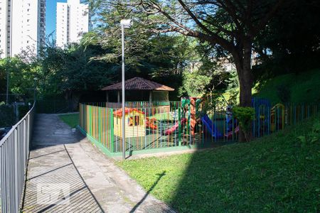 Apartamento à venda com 60m², 2 quartos e 1 vagaÁrea Comum - Playground