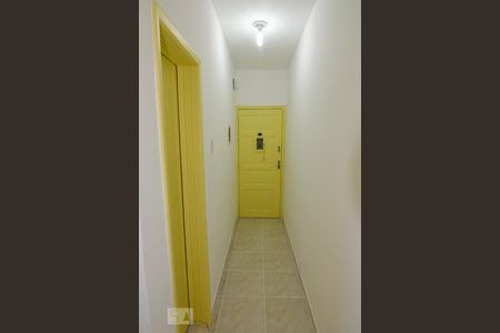 Corredor de apartamento à venda com 2 quartos, 58m² em Centro, Rio de Janeiro
