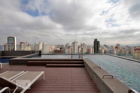 Studio para alugar com 34m², 1 quarto e 1 vagaPiscina