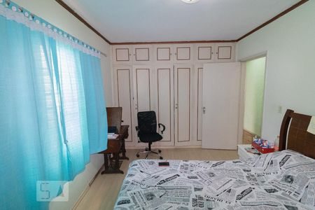 Casa à venda com 300m², 3 quartos e 3 vagasSuíte