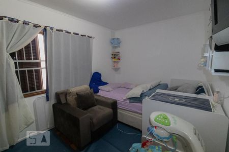 Casa à venda com 300m², 3 quartos e 3 vagasDormitório 2