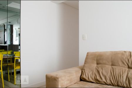 Sala de apartamento à venda com 2 quartos, 67m² em Novo Mundo, Curitiba