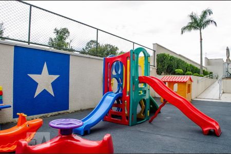 Apartamento à venda com 67m², 2 quartos e 1 vaga Apartamento à venda com 67m², 2 quartos e 1 vagaÁrea Comum - Playground