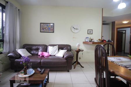 Sala de apartamento para alugar com 2 quartos, 65m² em Vila Andrade, São Paulo