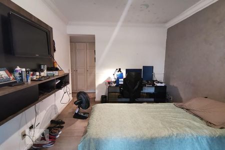 Apartamento para alugar com 230m², 3 quartos e 4 vagas Apartamento para alugar com 230m², 3 quartos e 4 vagasQuarto