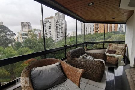 Varanda gourmet de apartamento para alugar com 3 quartos, 230m² em Vila Suzana, São Paulo