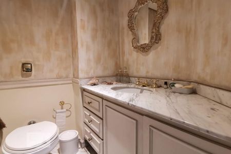 Lavabo de apartamento para alugar com 3 quartos, 230m² em Vila Suzana, São Paulo