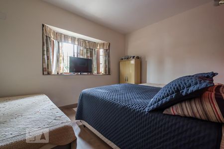 Casa à venda com 158m², 3 quartos e 2 vagas Casa à venda com 158m², 3 quartos e 2 vagasQuarto 2