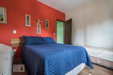 Casa à venda com 158m², 3 quartos e 2 vagas Casa à venda com 158m², 3 quartos e 2 vagasQuarto 2