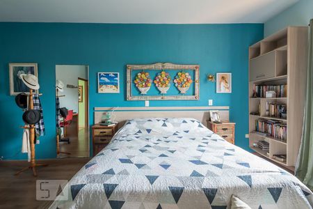 Casa à venda com 158m², 3 quartos e 2 vagas Casa à venda com 158m², 3 quartos e 2 vagasQuarto 1